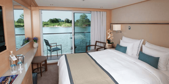 Ship accomodation